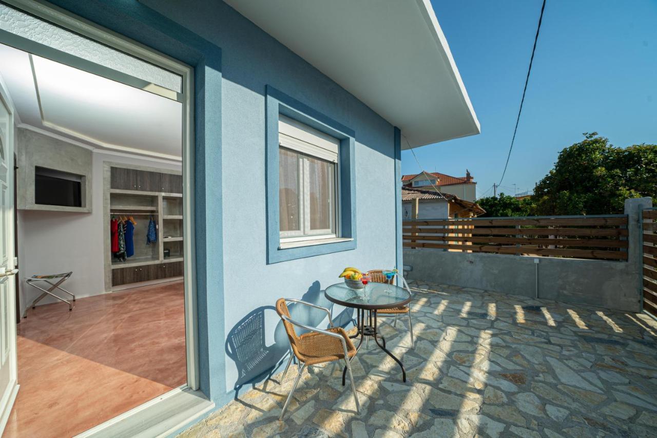 Joya Studios Skala  Luaran gambar